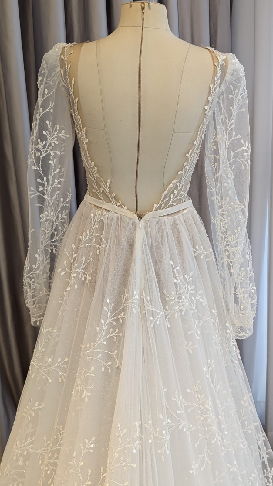 193 סמפל שמלה