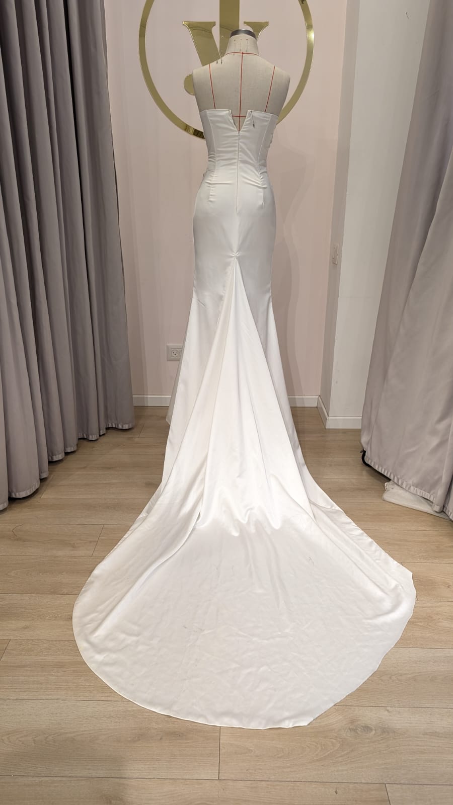 197 סמפל שמלה