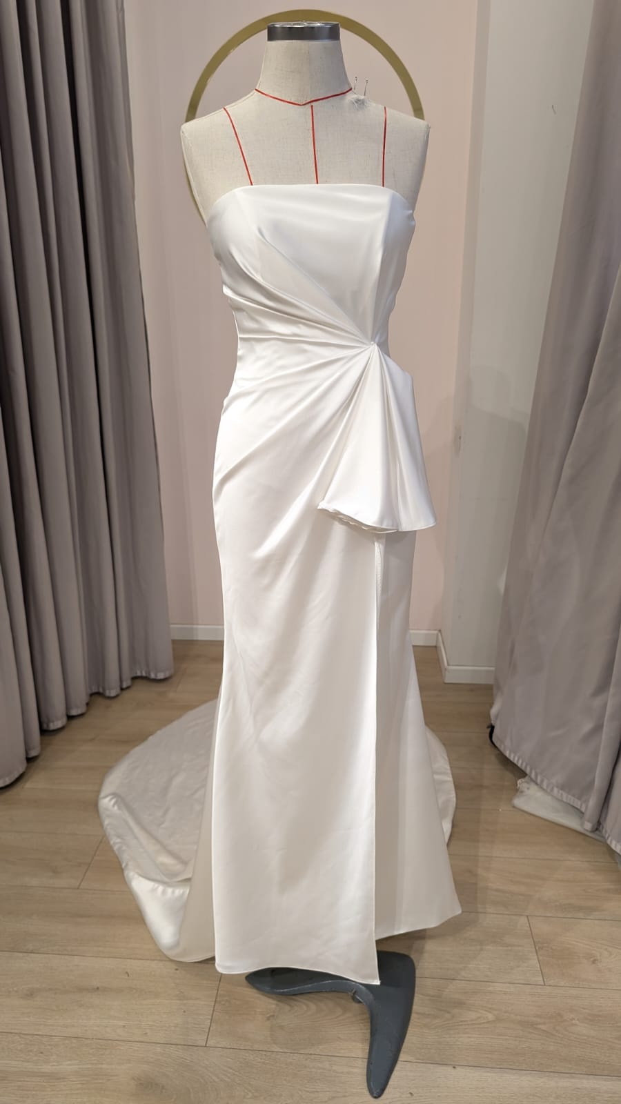 197 סמפל שמלה